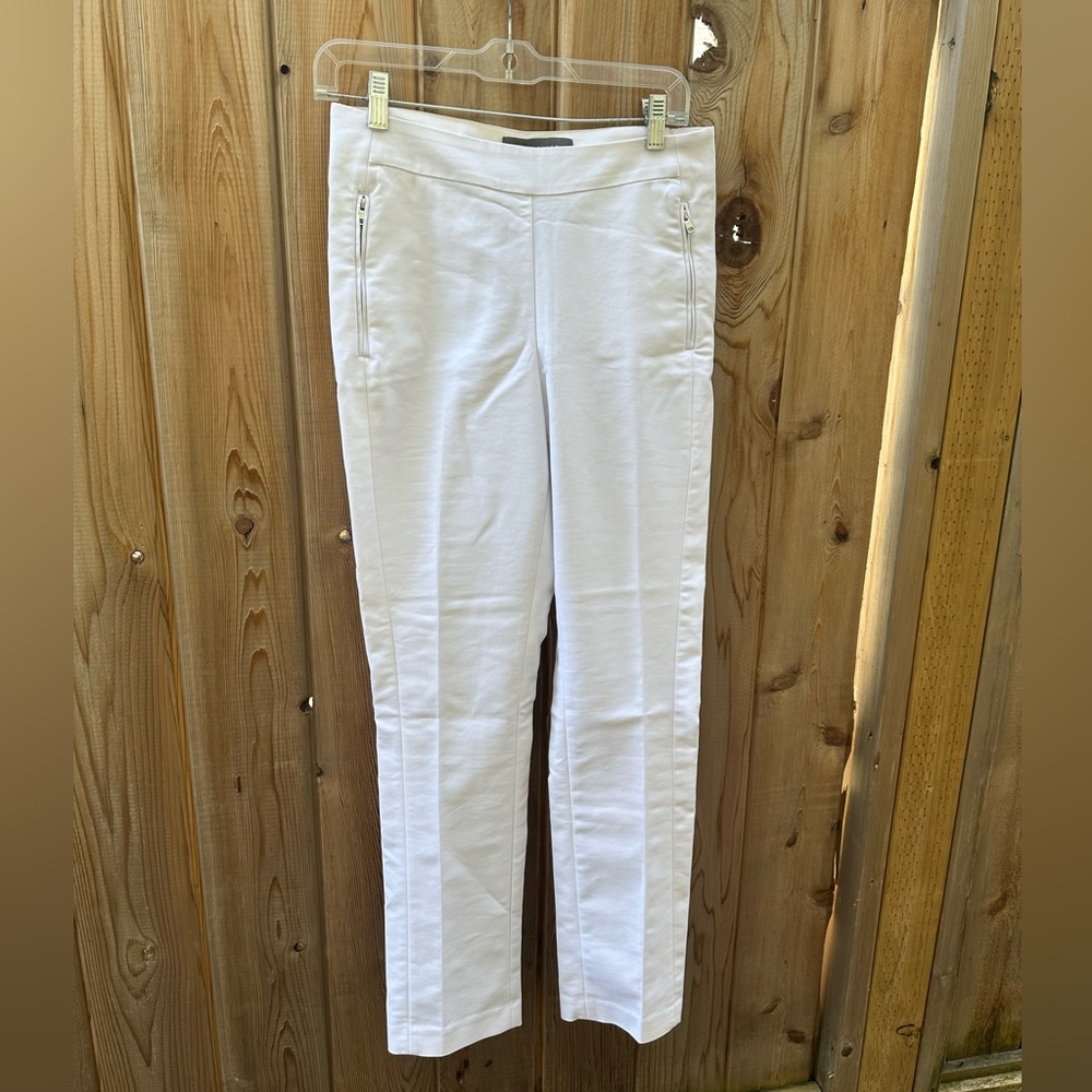Suzy Shier White Slim Fit Pants w/ Zip Detail | Size 3/4
